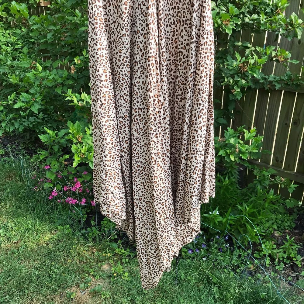 Leopard Print Jumpsuit - Picture 3 of 13
